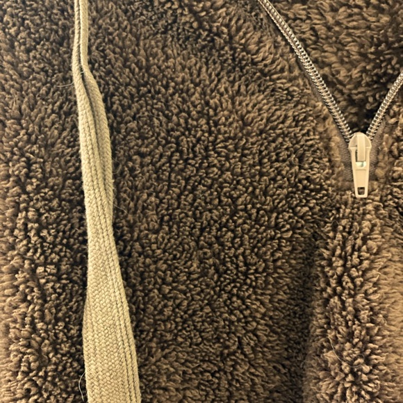 ReachMe quarter zip sherpa - Picture 2 of 3